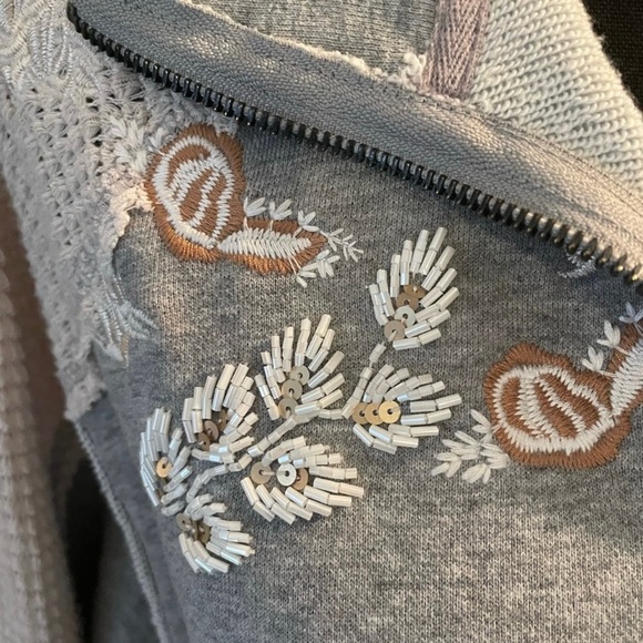 Gimmicks embellished sweatshirt - Picture 6 of 6